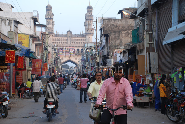 DSC 0168 
 Looking down the Lad Bazar street market towards Charminar in Hyderabad, India. 
 Keywords: india charminar street market